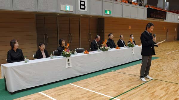 3 来賓のご挨拶.jpg